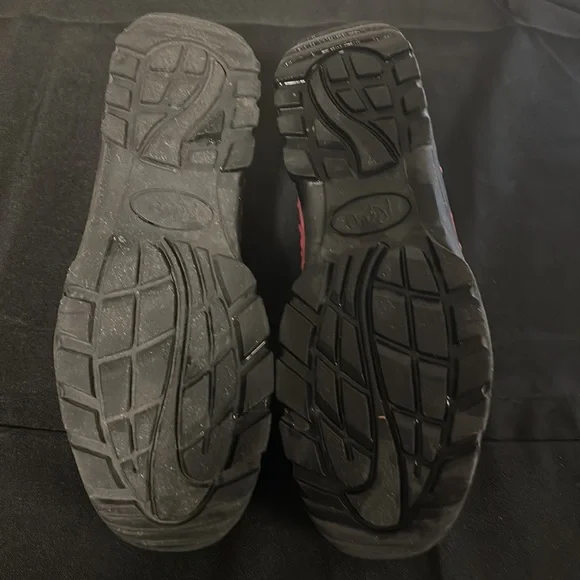 Clogs - Picture 4 of 4